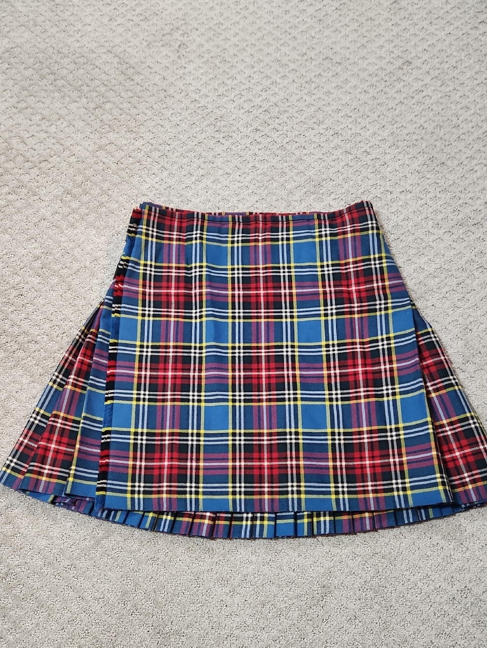 J. Higgins Clan Macbeth Modern Tartan Plaid Heavy Weight Wool Custom Dress Kilt - Picture 3 of 16